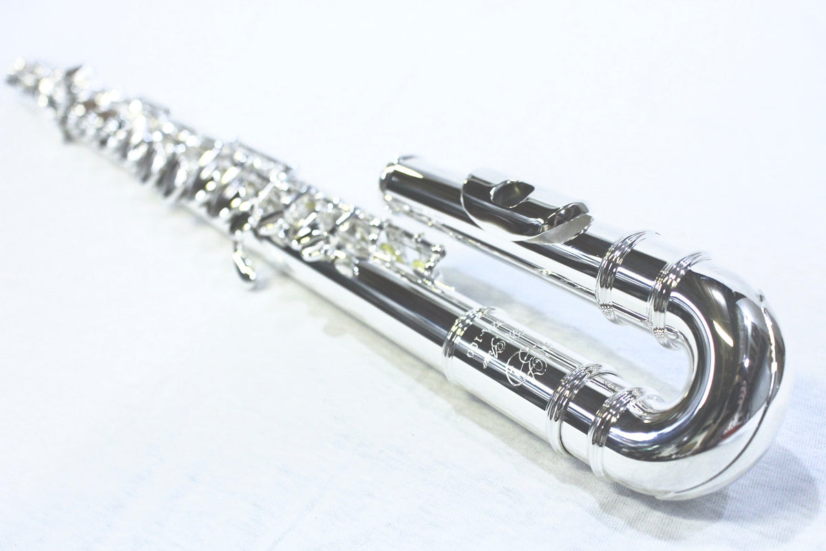 The DZ Alto flute with a straight head joint